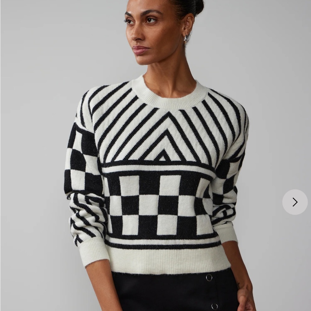 Long Sleeve Chevron Checkered Sweater